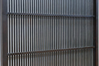 幅897ミリ 横モールガラス窓で煌びやかな面持ちの大阪格子戸 F8458 在庫4枚