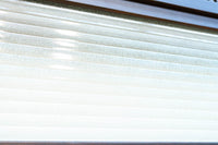 幅897ミリ 横モールガラス窓で煌びやかな面持ちの大阪格子戸 F8458 在庫4枚