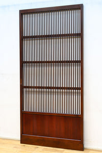 幅862ミリ 繊細な格子が引き立つ華やかな色彩の格子戸 F8464a 在庫2枚