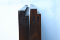 幅568ミリ 古色の落ち着いた風合いがモダンなスリム板戸 F8472 在庫1枚