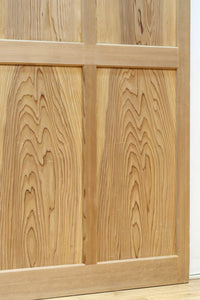 幅877ミリ 素地色の時代を重ねた味わいのある板戸 F8475 在庫3枚