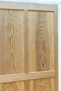 幅877ミリ 素地色の時代を重ねた味わいのある板戸 F8475 在庫3枚