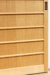 幅887ミリ 凛とした雰囲気の木地色の板戸 F8476 在庫2枚