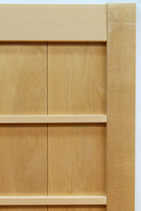 幅887ミリ 凛とした雰囲気の木地色の板戸 F8476 在庫2枚