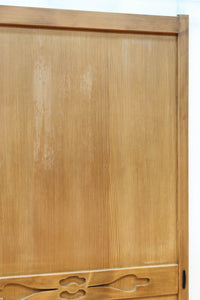 幅878ミリ 優しい木地色の色彩で上品な趣きある板戸 F8477b 在庫2枚