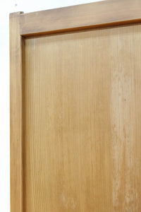 幅878ミリ 優しい木地色の色彩で上品な趣きある板戸 F8477b 在庫2枚