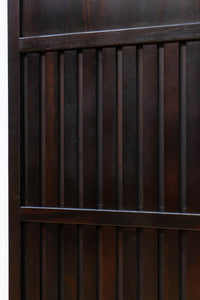 幅924ミリ 深い色合いで落ち着きのある無双板戸 F8497 在庫2枚