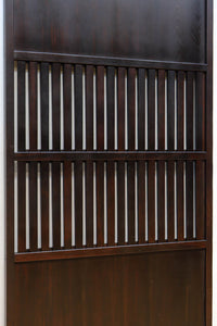 幅924ミリ 深い色合いで落ち着きのある無双板戸 F8497 在庫2枚