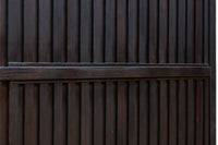 幅924ミリ 深い色合いで落ち着きのある無双板戸 F8497 在庫2枚