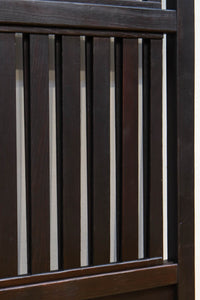 幅924ミリ 深い色合いで落ち着きのある無双板戸 F8497 在庫2枚