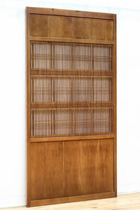 幅922ミリ 繊細な格子が見事な上品な佇まいの透かし板戸 F8502 在庫2枚