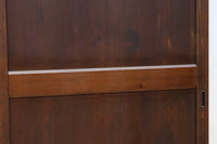 幅911ミリ ゆったりと流れる杢目で上品な眺めの板戸 F8509 在庫2枚