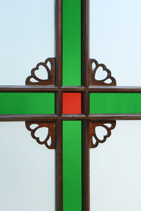 幅817ミリ グリーンカラーの大きな十字枠が目を引くガラス戸 F8523 在庫1枚