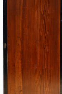 幅868ミリ 極上‼︎漆の艶が美しい上品な一枚板戸 F8532 在庫2枚