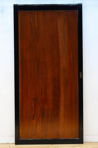 幅868ミリ 極上‼︎漆の艶が美しい上品な一枚板戸 F8532 在庫2枚