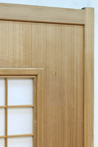 幅840ミリ 障子入りの小窓が風流な片面ワーロン入り上品な柾目板戸 F8551 在庫2枚