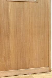 幅840ミリ 障子入りの小窓が風流な片面ワーロン入り上品な柾目板戸 F8551 在庫2枚