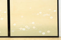 清楚な花模様を描いた丁寧な造りの襖戸 F8563 在庫2枚一組