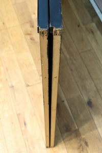 清楚な花模様を描いた丁寧な造りの襖戸 F8563 在庫2枚一組