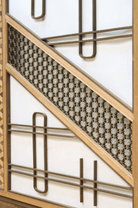 幅925ミリ 三色亀甲網代と組子模様が和モダンに飾るワーロン入り稀少障子戸 F8554 在庫2枚