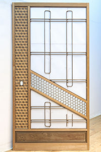 幅925ミリ 三色亀甲網代と組子模様が和モダンに飾るワーロン入り稀少障子戸 F8554 在庫2枚