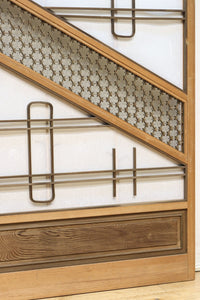 幅925ミリ 三色亀甲網代と組子模様が和モダンに飾るワーロン入り稀少障子戸 F8554 在庫2枚