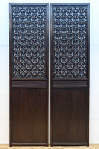 幅700ミリ、高さ2550ミリ 華やかなレリーフ彫刻が印象的な高さのある門扉 F8555ab 在庫(a:1 b:1)枚