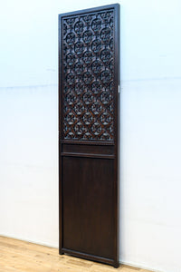 幅700ミリ、高さ2550ミリ 華やかなレリーフ彫刻が印象的な高さのある門扉 F8555ab 在庫(a:1 b:1)枚