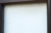 幅873ミリ 市松模様にガラスを配した和モダンなガラス戸 F8557 在庫4枚