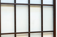 幅873ミリ 市松模様にガラスを配した和モダンなガラス戸 F8557 在庫4枚