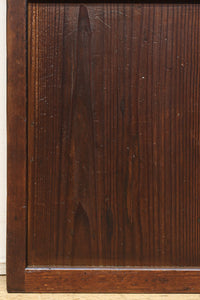 幅890ミリ 縦格子が端然と美しく並ぶ格子戸 F8564 在庫4枚