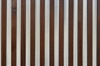 幅890ミリ 縦格子が端然と美しく並ぶ格子戸 F8564 在庫4枚