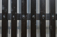 幅894ミリ 深みのある色彩で貫録のある全面格子戸 F8569 在庫3枚