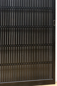 幅913ミリ 平格子づくりで壮観な眺めが魅了する全面幅広格子戸 F8572 在庫2枚