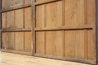 可憐な梅の花が咲く景色を描いた時代感滲む板絵戸セット F8583 在庫2枚一組