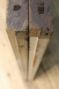 可憐な梅の花が咲く景色を描いた時代感滲む板絵戸セット F8583 在庫2枚一組