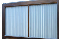 幅900ミリ高さ1877ミリ 珍品‼ 格子から優しい明かりが差し込むスリガラス入り背高いガラス戸 F8588 在庫2枚