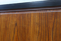 幅895ミリ 黒枠と麻の葉組子の帯装飾で格調溢れるスリガラス入り透かし板戸 F8589 在庫4枚