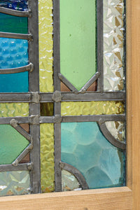 幅888ミリ 柔らかな色使いで描く美しい眺めのガラス戸 F8591 在庫1枚