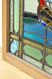 幅888ミリ 柔らかな色使いで描く美しい眺めのガラス戸 F8591 在庫1枚