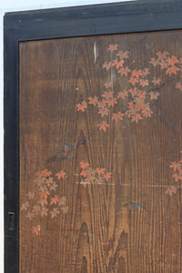 幅888ミリ 二羽の小鳥がもみじの周りで戯れる板絵戸 F8595 在庫1枚