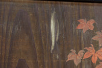 幅888ミリ 二羽の小鳥がもみじの周りで戯れる板絵戸 F8595 在庫1枚