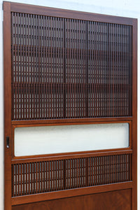 稀少幅1100ミリ 縦格子と結霜ガラスの小窓が上品な幅広大阪格子戸 F8596 在庫4枚