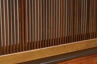 幅885ミリ 繊細な縦格子が美しく並ぶスリガラス入り大阪格子戸 F8597 在庫4枚