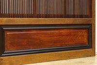 幅885ミリ 繊細な縦格子が美しく並ぶスリガラス入り大阪格子戸 F8597 在庫4枚