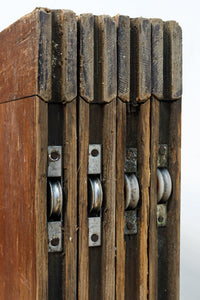 幅883ミリ 大判のプレスガラスで開放感溢れるレトロガラス戸 F8601 在庫4枚