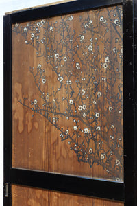 牡丹と白梅の花で上品な板絵戸セット F8602b 在庫2枚1組