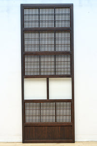 幅668ミリ スリム幅!! 繊細な格子と幾何学模様の型ガラスが華やかな大阪格子戸 F8604 在庫3枚