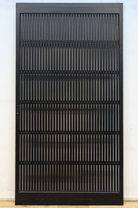 幅953ミリ 平格子が美しく並ぶ全面幅広格子戸 F8606 在庫1枚