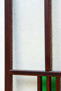 昭和レトロ!! 色ガラスの配色が爽やかなガラス戸 F8613 在庫2枚